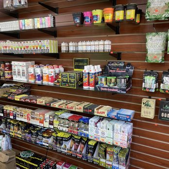 TOBACCO HUT AND MORE - Updated May 2026 - 26 Photos - 3810 Richmond Hwy,  Stafford, Virginia - Vape Shops
