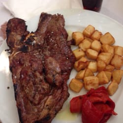 Bar Catalunya Mesón del pernil - Chuletón a la brasa, con eso ya no cenas.