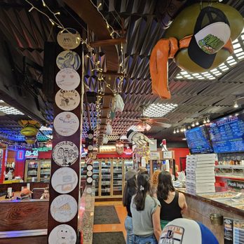 Famous Brick Oven Pizzeria - Seperate line for alcoholic beverage orders by the beverage wall - Pizza Near Me - Beech Mountain, North Carolina Famous Brick Oven Pizzeria - Seperate line for alcoholic beverage orders by the beverage wall - Pizza Near Me - Beech Mountain, North Carolina