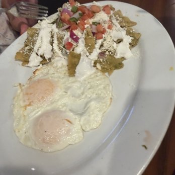 Mix Huevos - Verde Chilaquiles - Breakfast & Brunch Near Me - San Jose, California Mix Huevos - Verde Chilaquiles - Breakfast & Brunch Near Me - San Jose, California