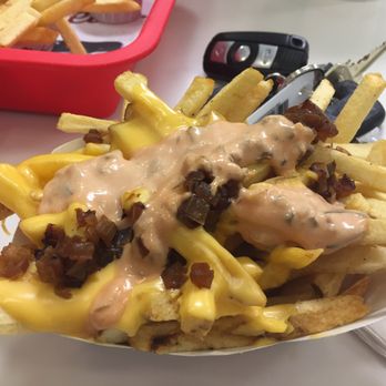 In-N-Out Burger - Animal style fries! - Fast Food Near Me - Goleta, California In-N-Out Burger - Animal style fries! - Fast Food Near Me - Goleta, California