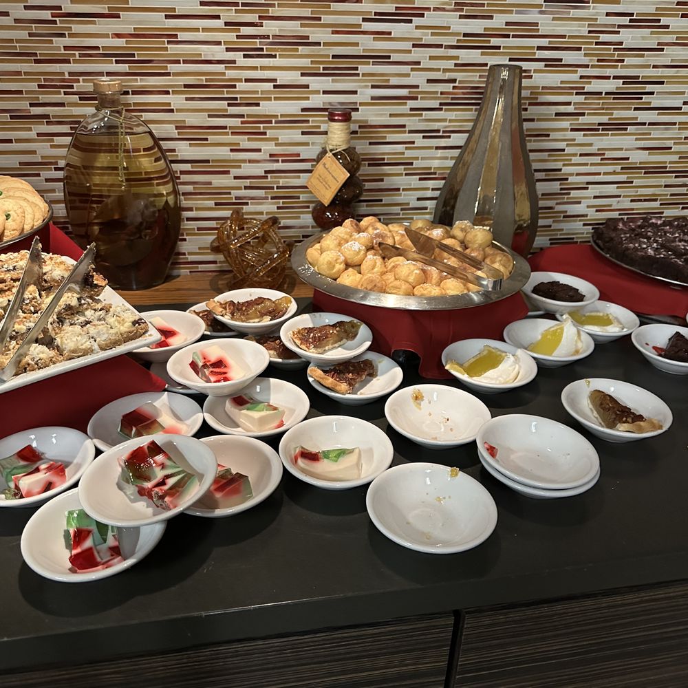 Quail Run Cafe - More desserts - Buffets Near Me - Geyserville, California Quail Run Cafe - More desserts - Buffets Near Me - Geyserville, California