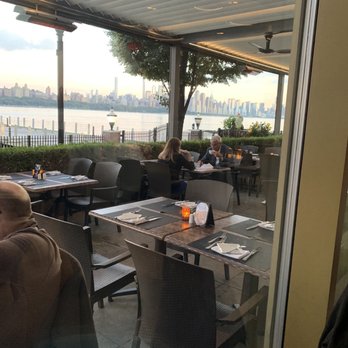 HAVEN Riverfront Restaurant & Bar - View - New American Near Me - Edgewater, New Jersey