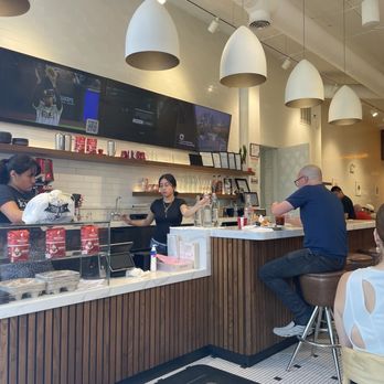 Kanela Breakfast Club - Ambiance - Breakfast & Brunch Near Me - Chicago, Illinois
