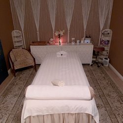 Massage Poise - Massage Room