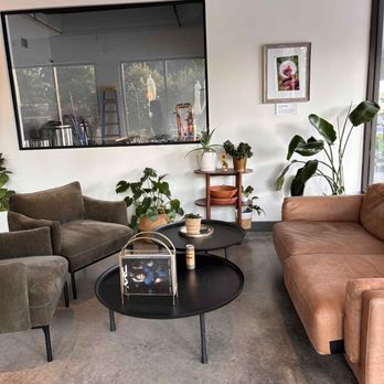 Postern Coffee - seating - Coffee & Tea Near Me - Doraville, Georgia
