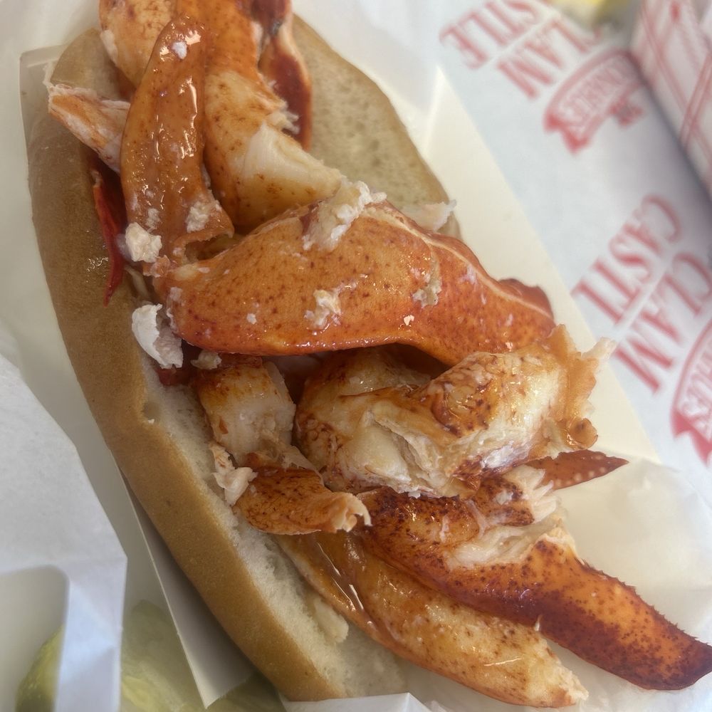 The Clam Castle - 6 ounce of some serious, sweet lobster meat - Seafood Near Me - Madison, Connecticut The Clam Castle - 6 ounce of some serious, sweet lobster meat - Seafood Near Me - Madison, Connecticut