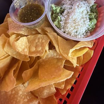 La Macha Taqueria - Guacamole + Chips - Tacos Near Me - Doral, Florida