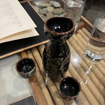 Kamehachi - Sake - Sushi Bars Near Me - Northbrook, Illinois