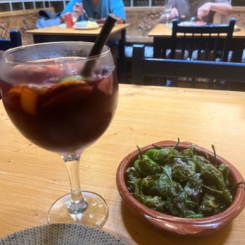 El Pilón - Padron peppers and copa de sangria - Mediterranean Near Me - Palma de Mallorca, PM El Pilón - Padron peppers and copa de sangria - Mediterranean Near Me - Palma de Mallorca, PM