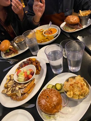 730 Tavern, Kitchen & Patio by null