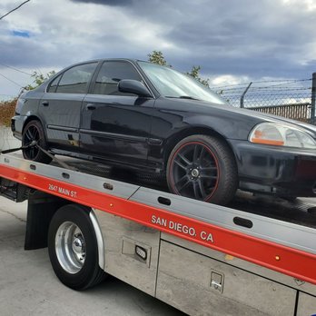 Loyal Towing - Towing my car from San Ysidro to spring valley! - Towing Near Me - San Diego, California Loyal Towing - Towing my car from San Ysidro to spring valley! - Towing Near Me - San Diego, California