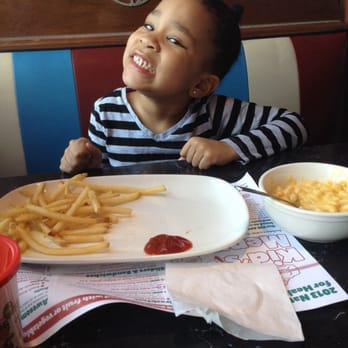 Silver Diner - Happy! - Diners Near Me - Woodbridge, Virginia Silver Diner - Happy! - Diners Near Me - Woodbridge, Virginia