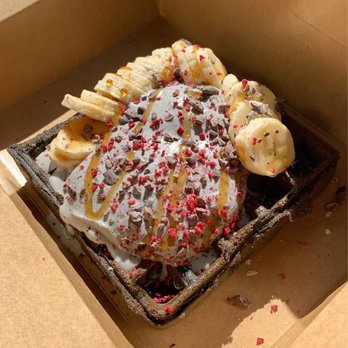 Third Culture Bakery - Berkeley - Black sesame waffle made fresh to order - Bakeries Near Me - Berkeley, California