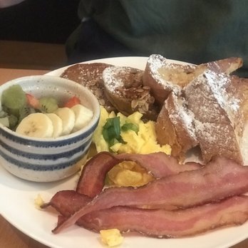 Tostado - Breakfast plate with eggs, bacon, French toast, pancakes, fruit cup - Cafes Near Me - San Juan, Puerto Rico