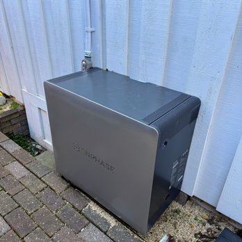 Sono Marin Solar & Electric - The Enphase battery system is smart and efficient. - Solar Installation Near Me Sono Marin Solar & Electric - The Enphase battery system is smart and efficient. - Solar Installation Near Me