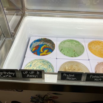 Cherry On Top Ice Cream Shoppe - Ice Cream & Frozen Yogurt Near Me - Bartlett, Illinois
