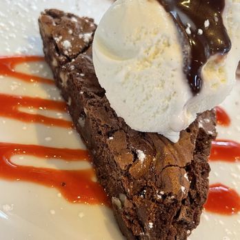 Sundried Tomato - Espresso brownie sundae - Cafes Near Me - San Juan Capistrano, California Sundried Tomato - Espresso brownie sundae - Cafes Near Me - San Juan Capistrano, California