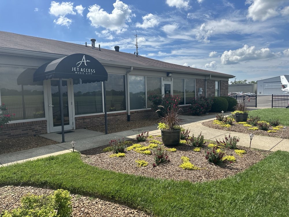 MUSIC CITY EXECUTIVE AIRPORT Updated June 2024 1475 Airport Rd
