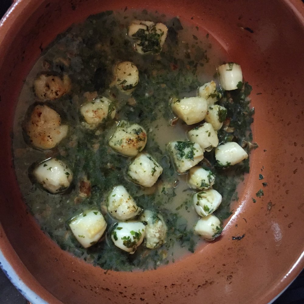 #1 Fish Market - Nantucket Scallops! A yummy delicacy. Here they are broiled in chardonnay, garlic, parsley, salt and pepper. Finished off with parmesan. - Seafood Markets Near Me - Hamden, Connecticut #1 Fish Market - Nantucket Scallops! A yummy delicacy. Here they are broiled in chardonnay, garlic, parsley, salt and pepper. Finished off with parmesan. - Seafood Markets Near Me - Hamden, Connecticut