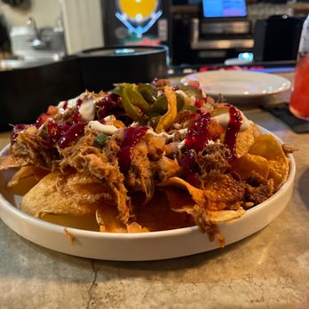 University Draft House - Hog Taters - Sports Bars Near Me - Edinburg, Texas