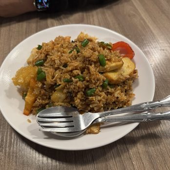 Pa Ord Noodle - South Sea fried rice (seafood fried rice) - Thai Near Me - Los Angeles, California