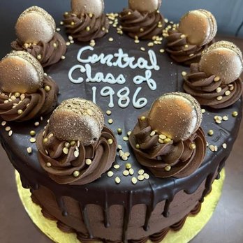 Piece of Cake - Bakeries Near Me - Evansville, Indiana Piece of Cake - Bakeries Near Me - Evansville, Indiana