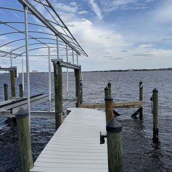 Meyers Marine Construction - General Contractors Near Me - Cape Coral, Florida Meyers Marine Construction - General Contractors Near Me - Cape Coral, Florida