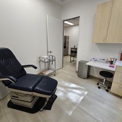 David Liou DPM - Willow Podiatry