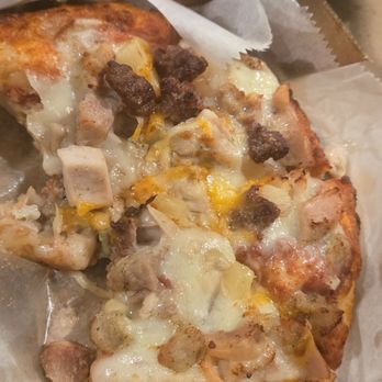 Mountain Mike's Pizza - Persinal size with chicken, beef and pineapple - Chicken Wings Near Me - Henderson, Nevada