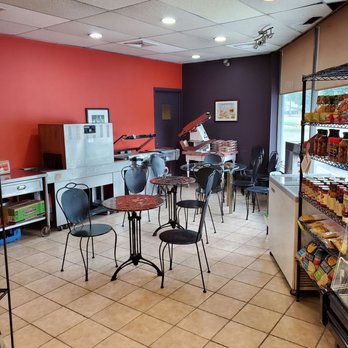 Vin-Chet Bakery - Bakeries Near Me - Amherst, New York