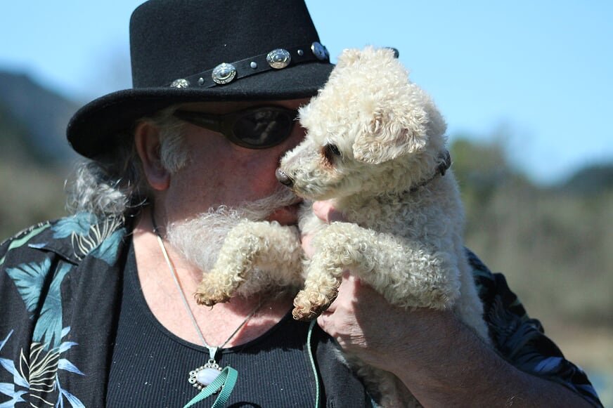 PAWZ & CLAWS - pet boarding facility in Florence, OR