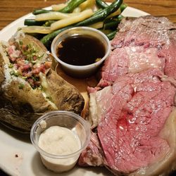 Wedgwood Broiler - The 11 oz prime rib