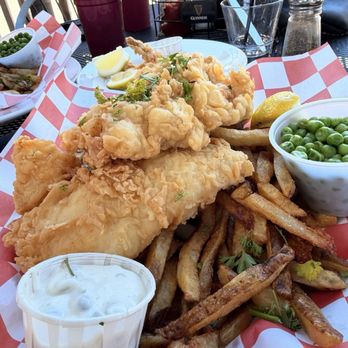 MacDuff's Pub - Pubs Near Me - South Lake Tahoe, California