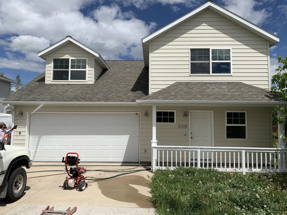 HOME TOWN PAINT Updated April 2024 Bozeman, Montana Painters