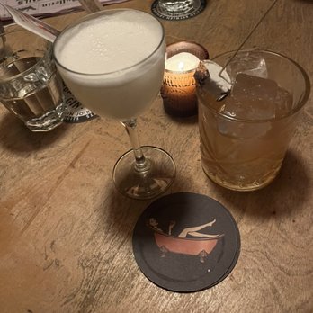 Bathtub Gin - Gin Mill Gimlet and S'mores Old Fashioned - Speakeasies Near Me - New York, New York Bathtub Gin - Gin Mill Gimlet and S'mores Old Fashioned - Speakeasies Near Me - New York, New York