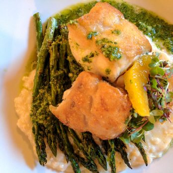 Stone Creek Bistro - The grouper - New American Near Me - Blue Jay, California Stone Creek Bistro - The grouper - New American Near Me - Blue Jay, California