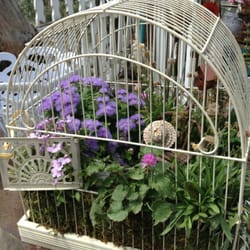 Cottage Home and Garden
