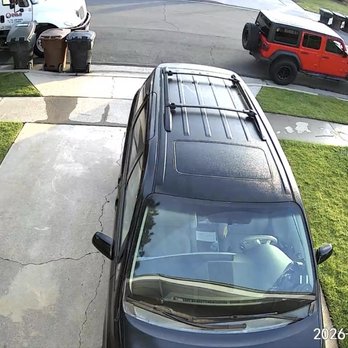 Dels Tree Experts - Truck parking in front of driveway - Tree Services Near Me - Anaheim, California Dels Tree Experts - Truck parking in front of driveway - Tree Services Near Me - Anaheim, California