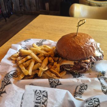 Krazy Kooters - Klassic Kooter burger - Burgers Near Me - San Clemente, California