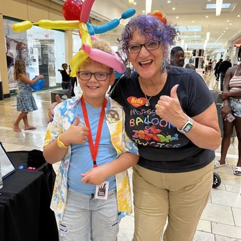 Bella The Clown - Balloon Services Near Me
