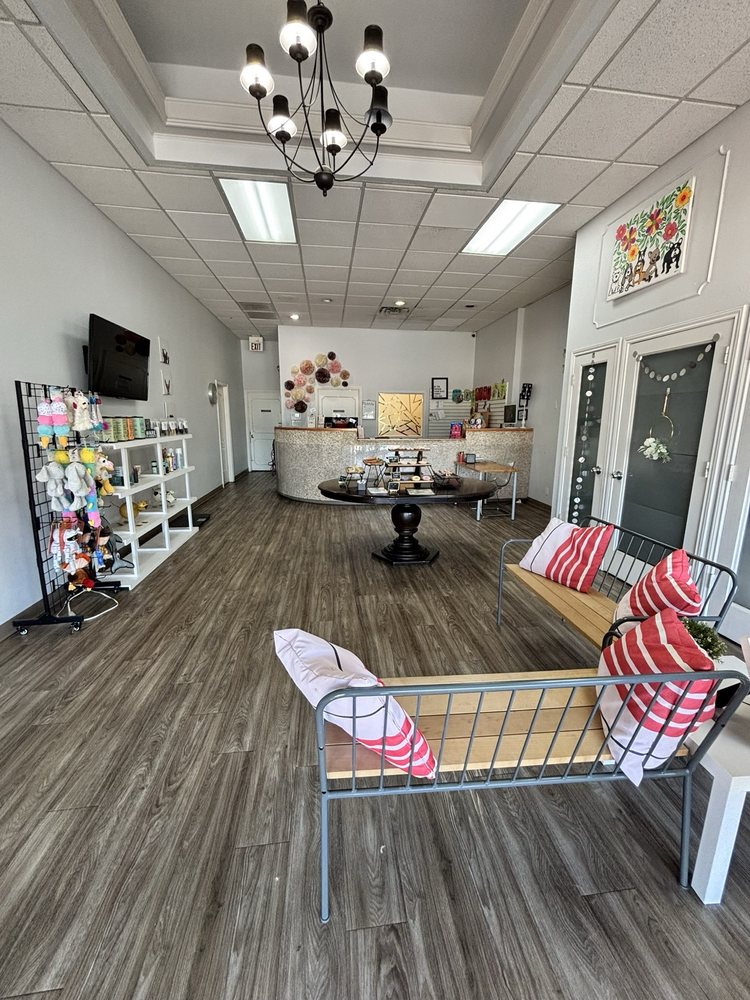 Lucky Dog Pet Retreat & Spa - pet boarding facility in San Antonio, TX