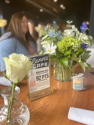 Glenn's Cafe by null