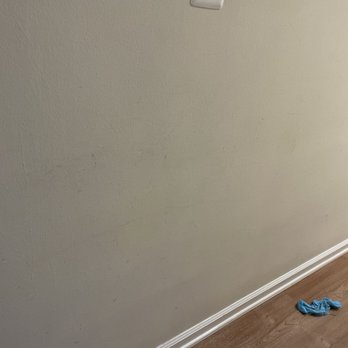 Bright home solutions - After a deep wall cleaning session. - Home Cleaning Near Me