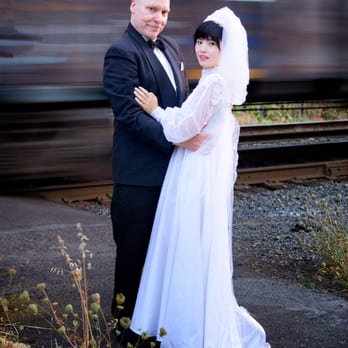 Mango Tree Photography - Photographers Near Me - Eugene, Oregon Mango Tree Photography - Photographers Near Me - Eugene, Oregon