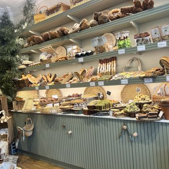 Fait Maison - Stop by for food and cute gifts. - French Near Me - London, XGL