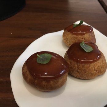 Auguste - Caramel profiteroles - French Near Me - Paris, 75