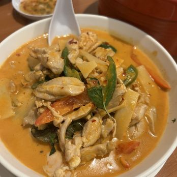 Yai Restaurant - red curry - Thai Near Me - Los Angeles, California Yai Restaurant - red curry - Thai Near Me - Los Angeles, California