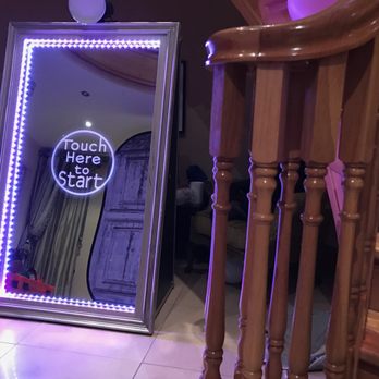 Social Party Booth - Photo Booth Rentals Near Me Social Party Booth - Photo Booth Rentals Near Me