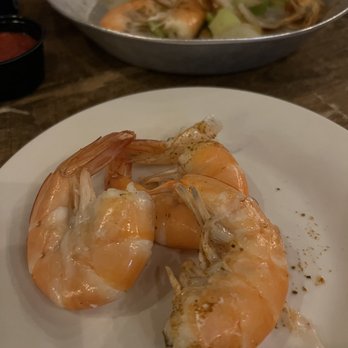 Willoughby Fish House - Steamed shrimp with a few vegetables and seasoning. Amazing flavor. - Seafood Near Me - Norfolk, Virginia Willoughby Fish House - Steamed shrimp with a few vegetables and seasoning. Amazing flavor. - Seafood Near Me - Norfolk, Virginia
